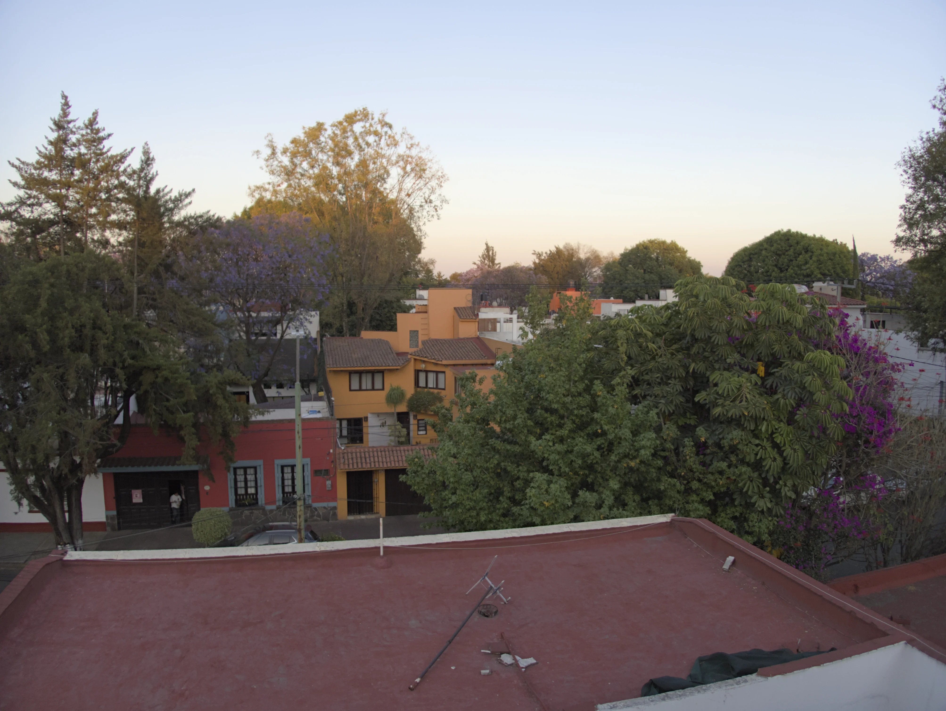 Sonnenuntergang in Coyoacán von der YWAM-Basis aus